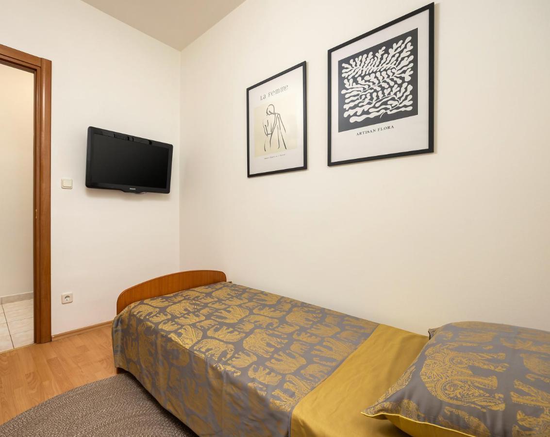 Nivi Apartment Split Exterior photo
